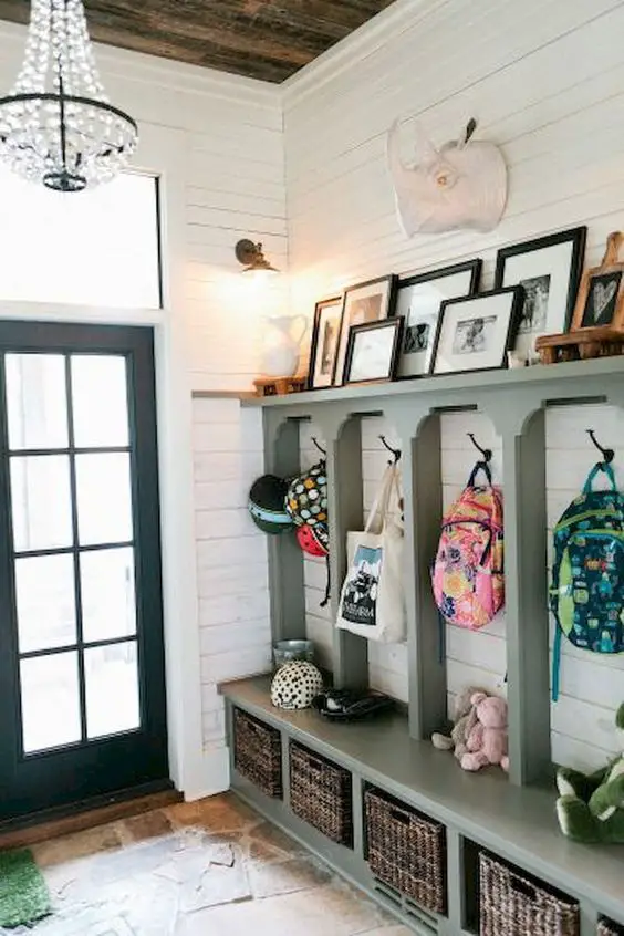 Entryway Decor