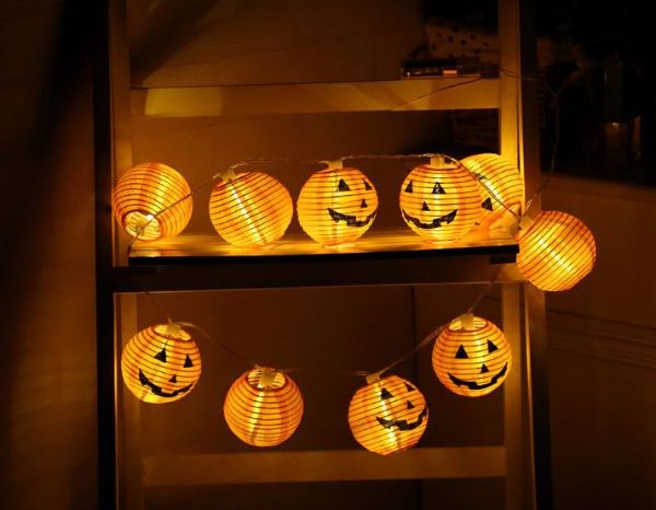 pumpkin string lights
