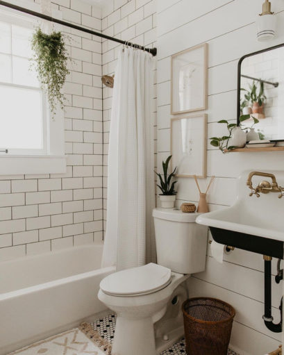 24 Bathroom Decorating Ideas You Should Try - DianneDecor.com