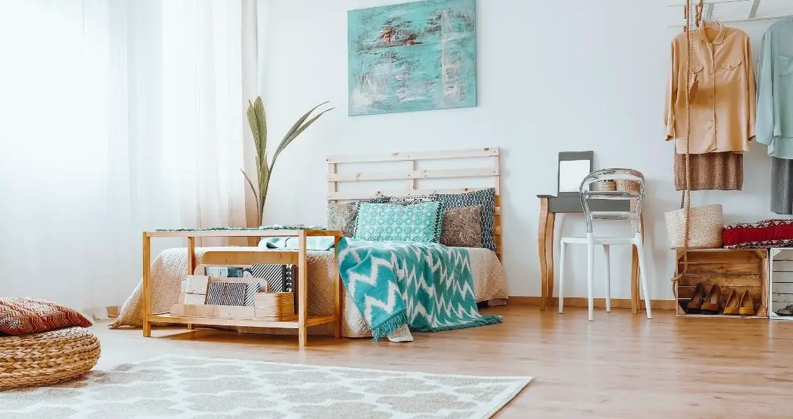 How To Make Your Home Smell Good Naturally
