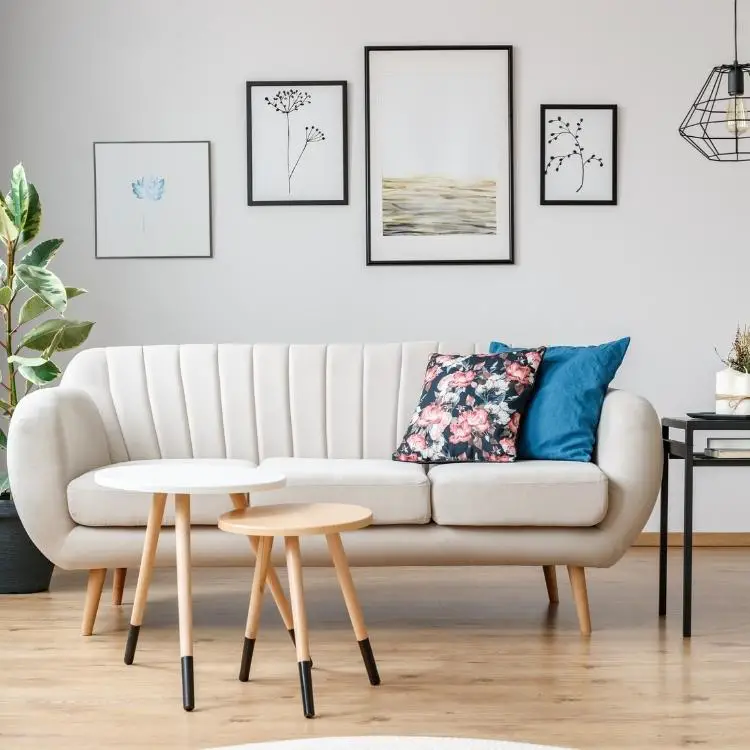 How To Mix and Match Sofas and Chairs Like a Pro - DianneDecor.com