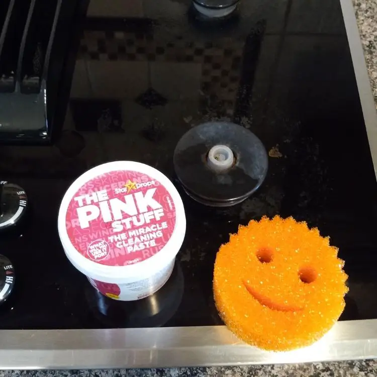 Cleaning hacks: The Pink Stuff paste put to the test on a burnt pan against  a new Scrub Daddy product - and one was declared superior - 9Honey