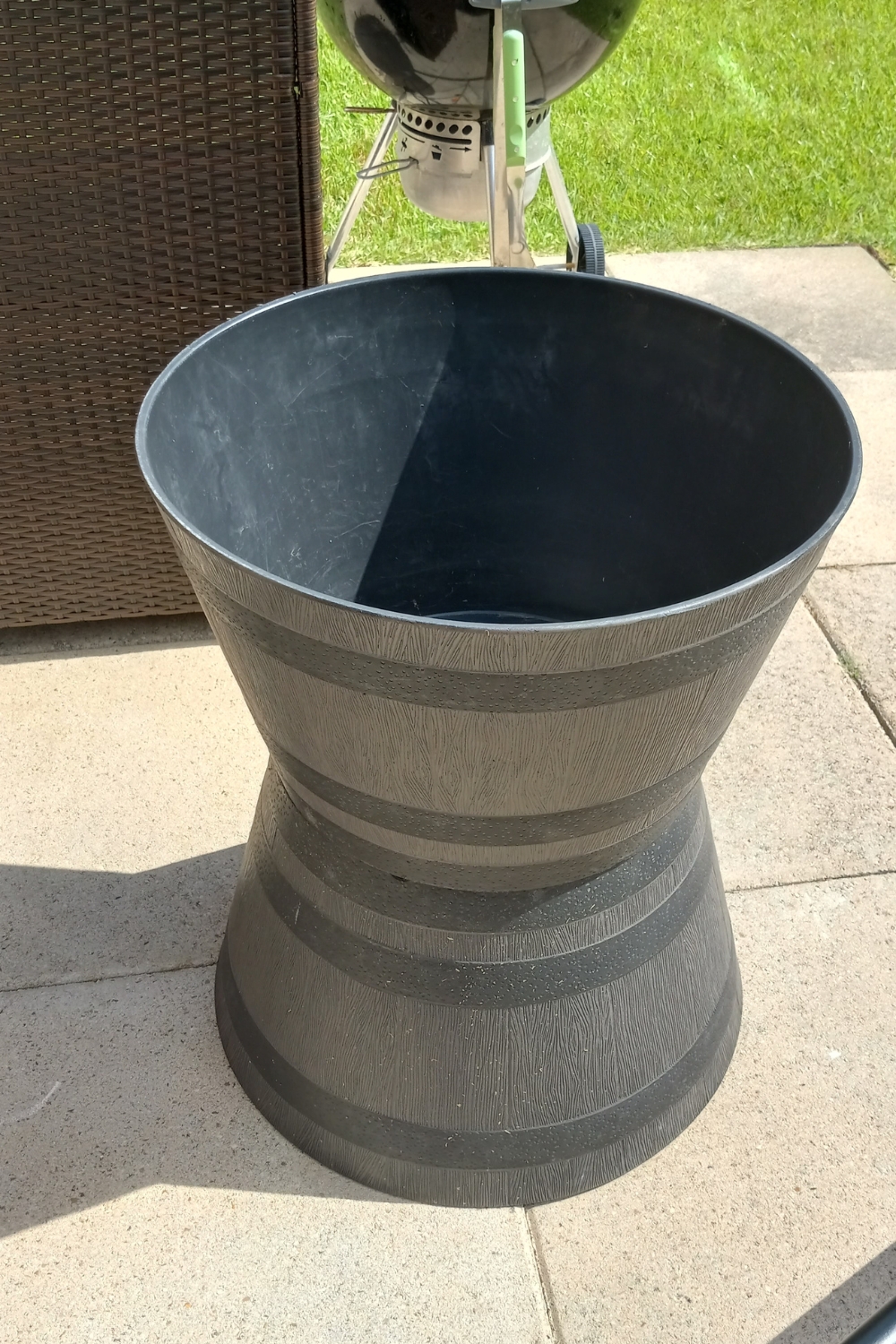 diy umbrella stand cooler