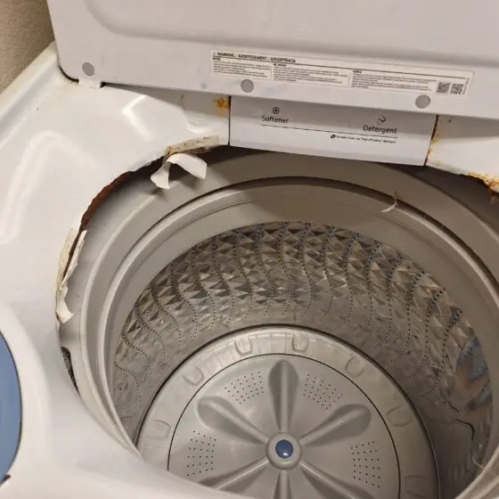 Easy Fix for a Rusty Washing Machine - DianneDecor.com