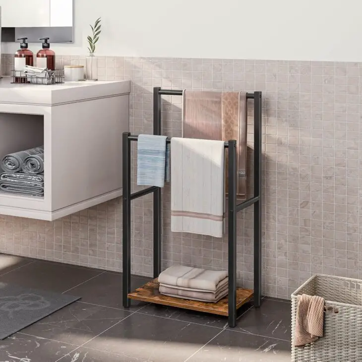 decorate with bathroom towels