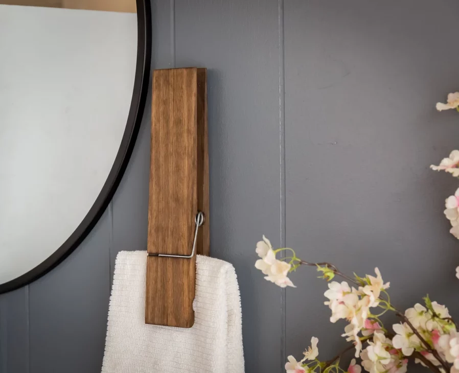 giant clothespin