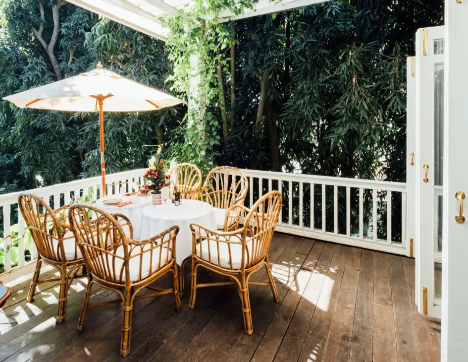 backyard oasis